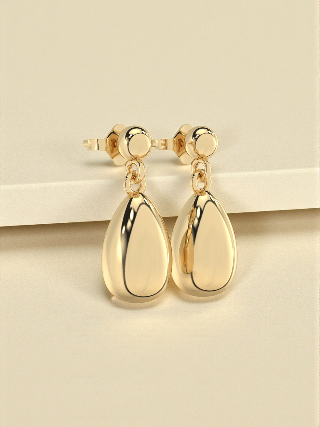 Minimal Gold Teardrop Earrings