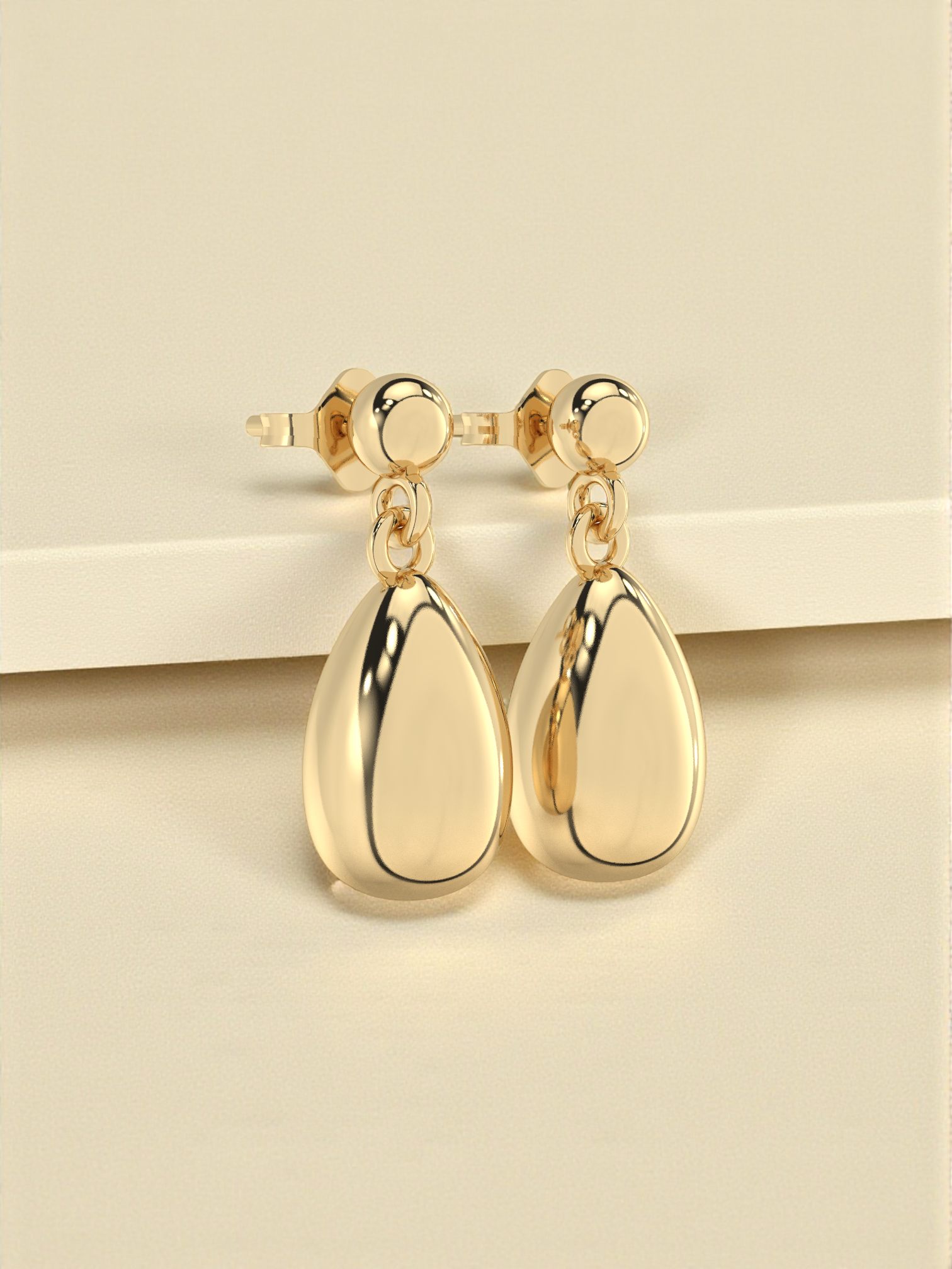 Minimal Gold Teardrop Earrings