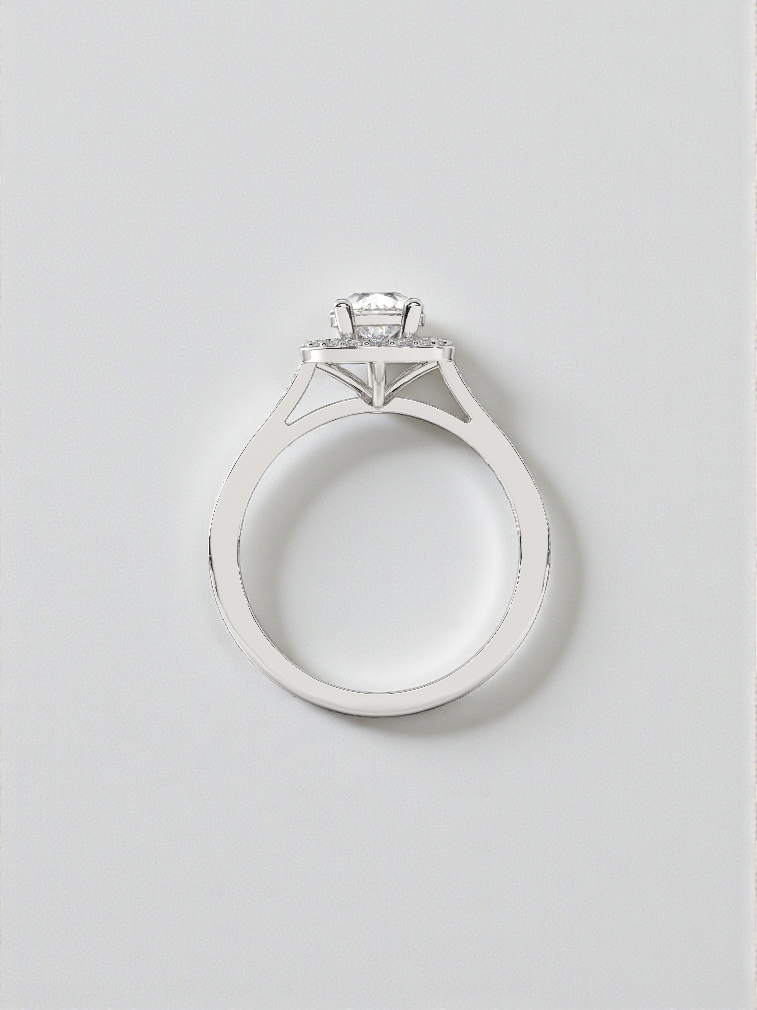 Lumière Pear Halo Ring