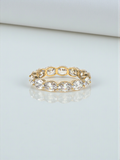 Oval Luxe Eternity Band