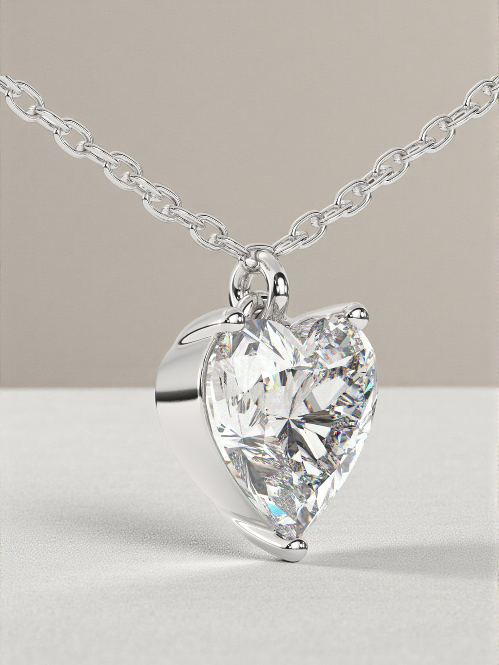 Heart Solitaire Luxe Pendant with Chain