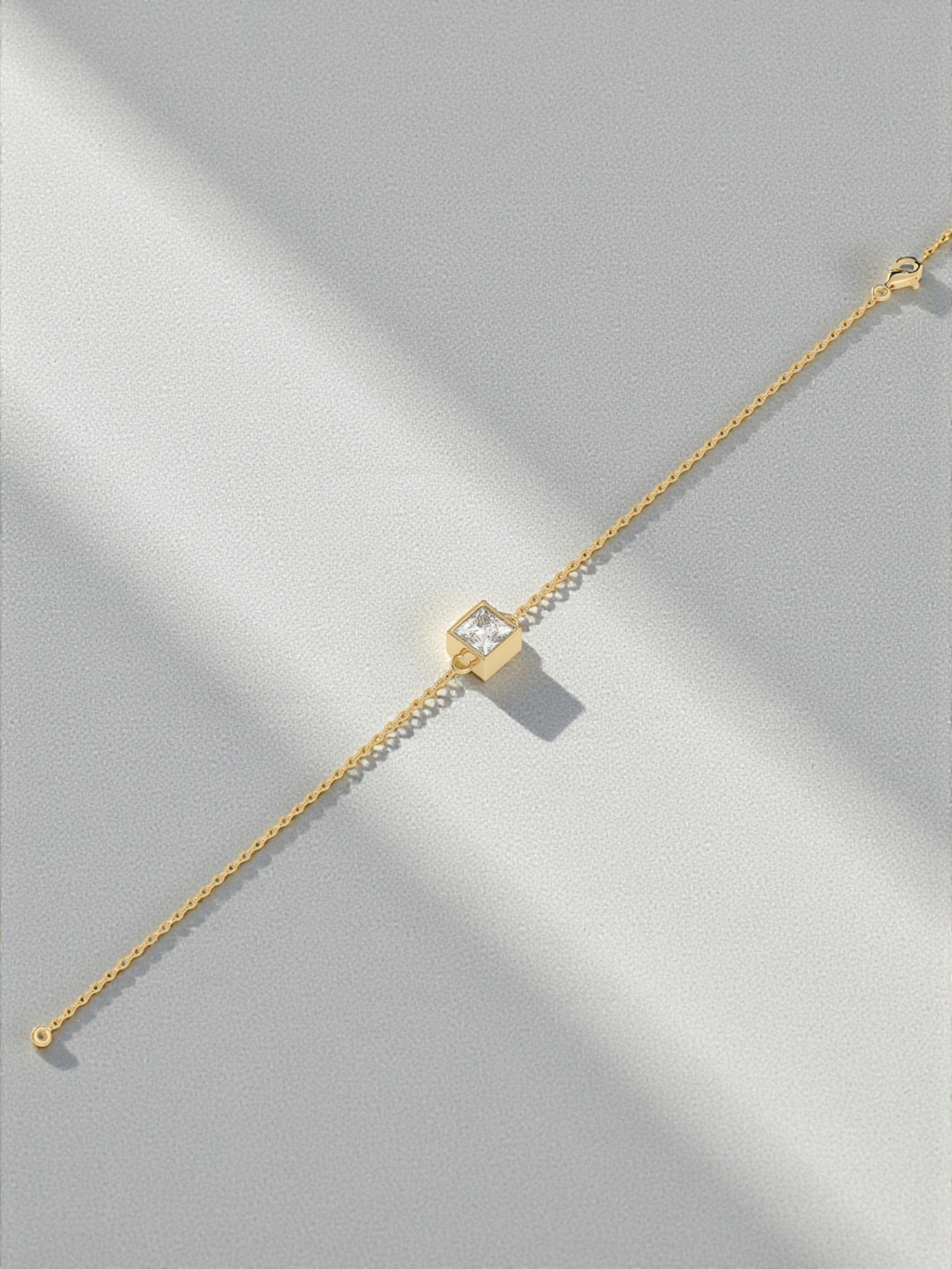 Solitaire Luxe Bracelet Princess